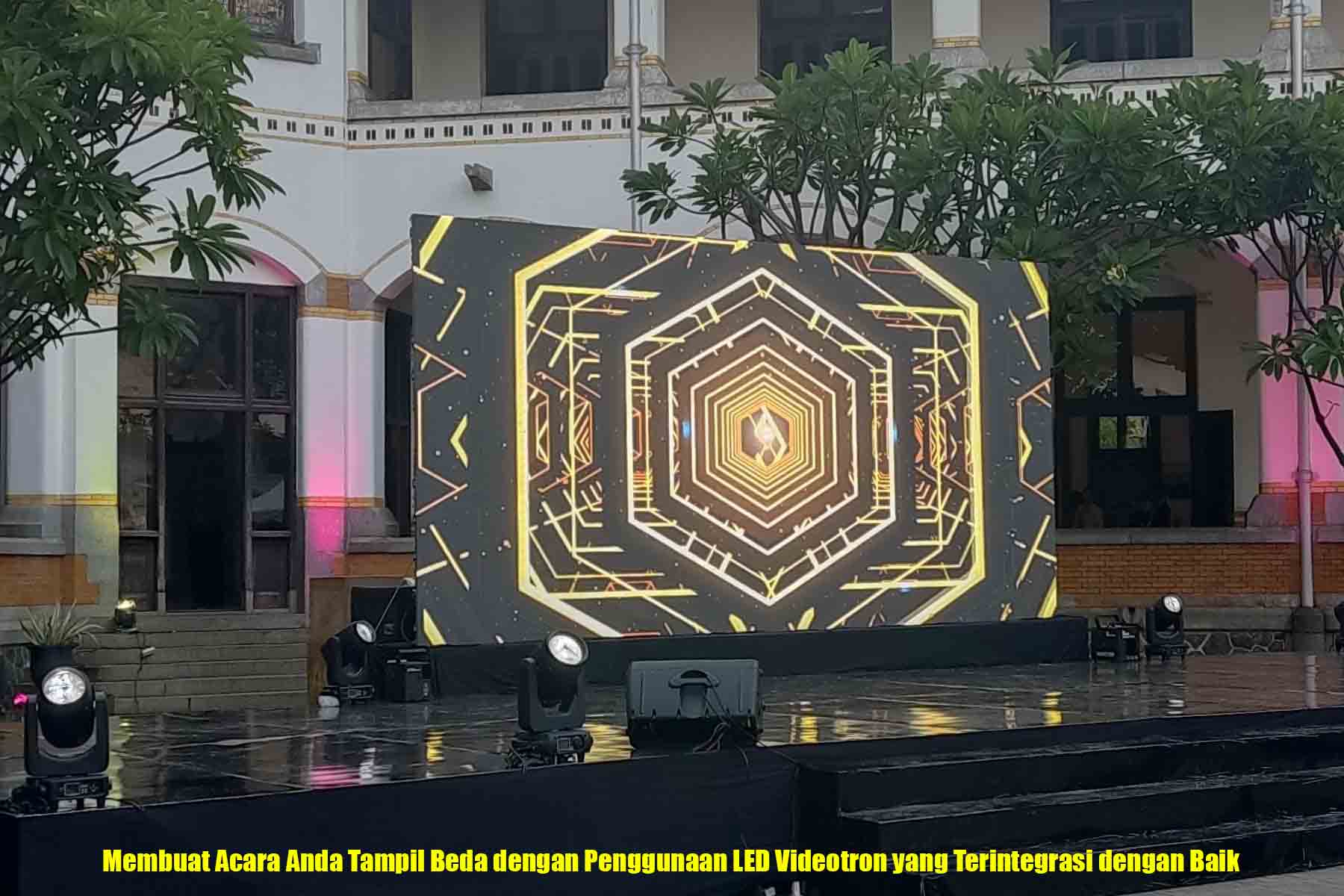 Membuat Acara Anda Tampil Beda dengan Penggunaan LED Videotron yang Terintegrasi dengan Baik