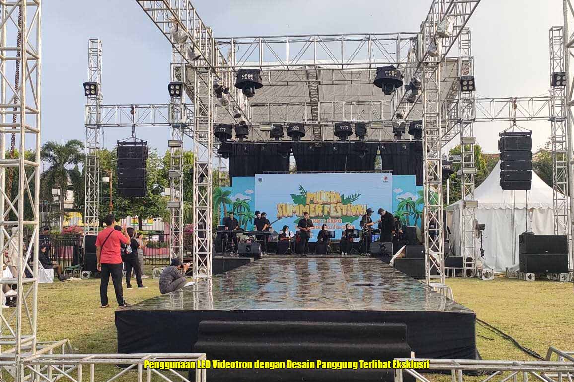 Penggunaan LED Videotron dengan Desain Panggung Terlihat Eksklusif
